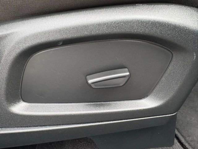 Used 2023 Ford Explorer XLT image 29