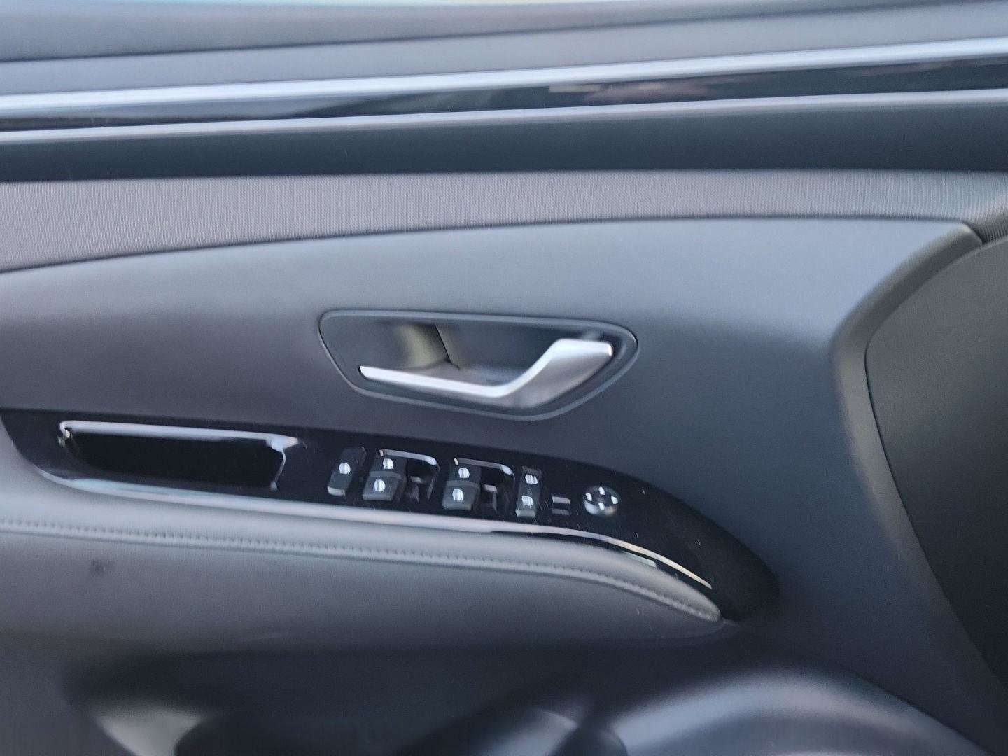 Used 2024 Hyundai Santa Cruz Limited image 12