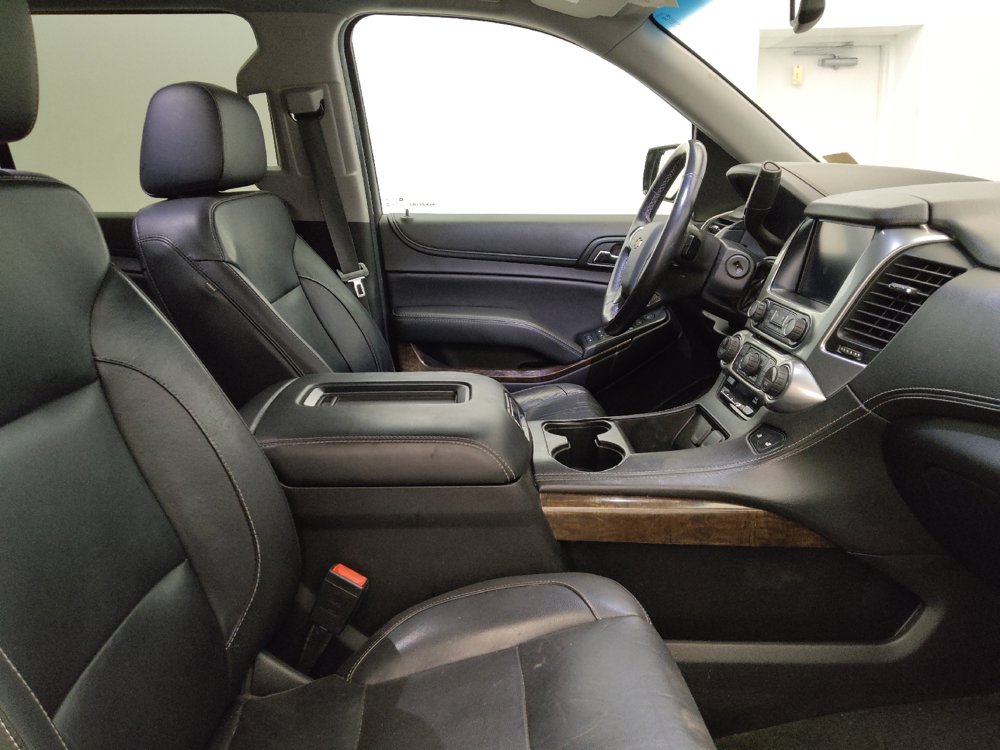 Used 2018 Chevrolet Suburban LT AWD/4WD image 21