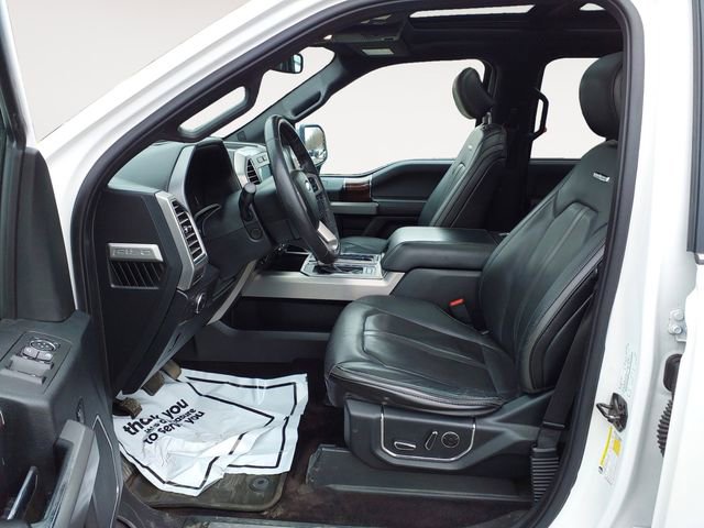 Used 2016 Ford F150 Platinum w/ Equipment Group 701A Luxury AWD/4WD image 9