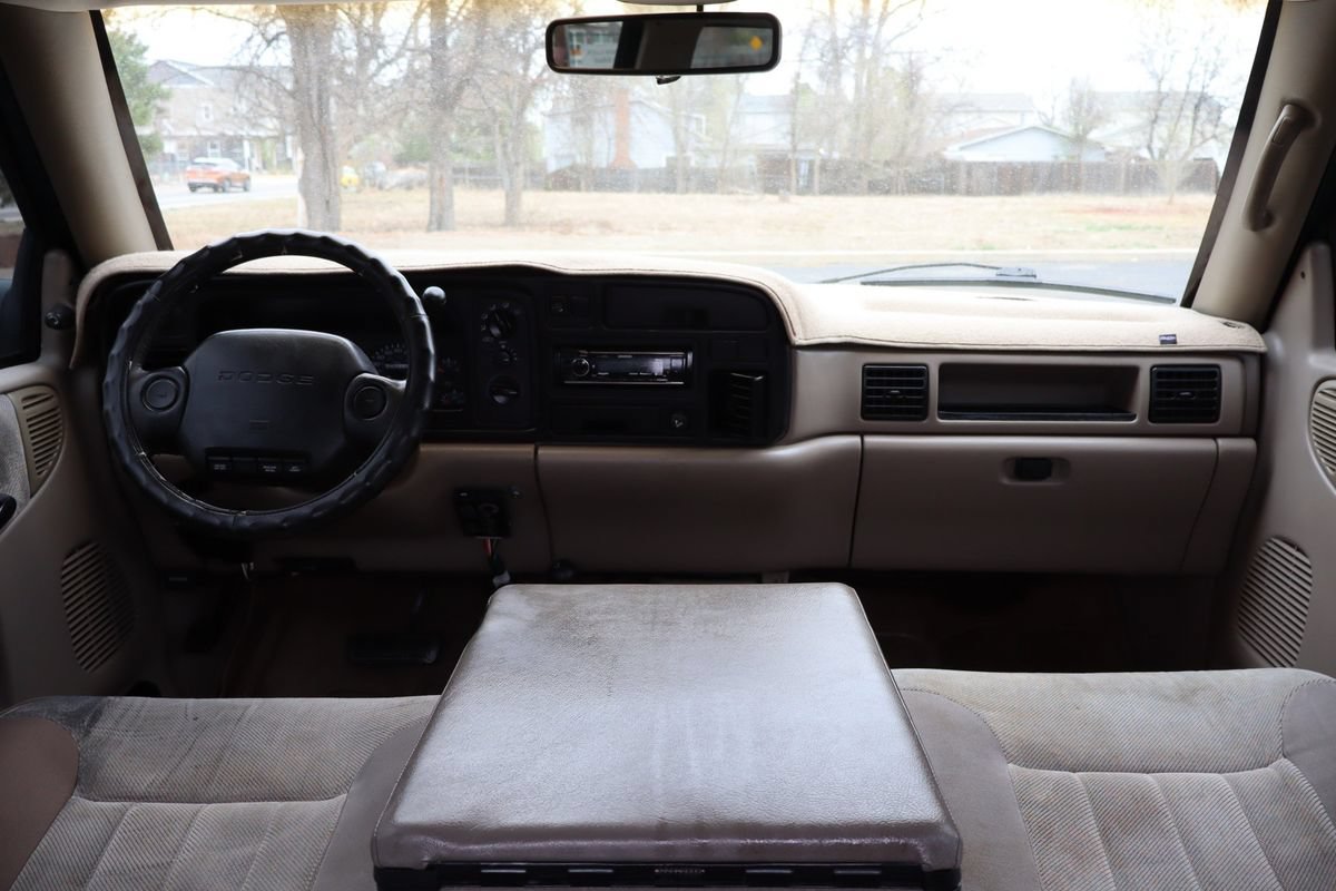 Used 1996 Dodge Ram 2500 Truck 4x4 Club Cab image 16