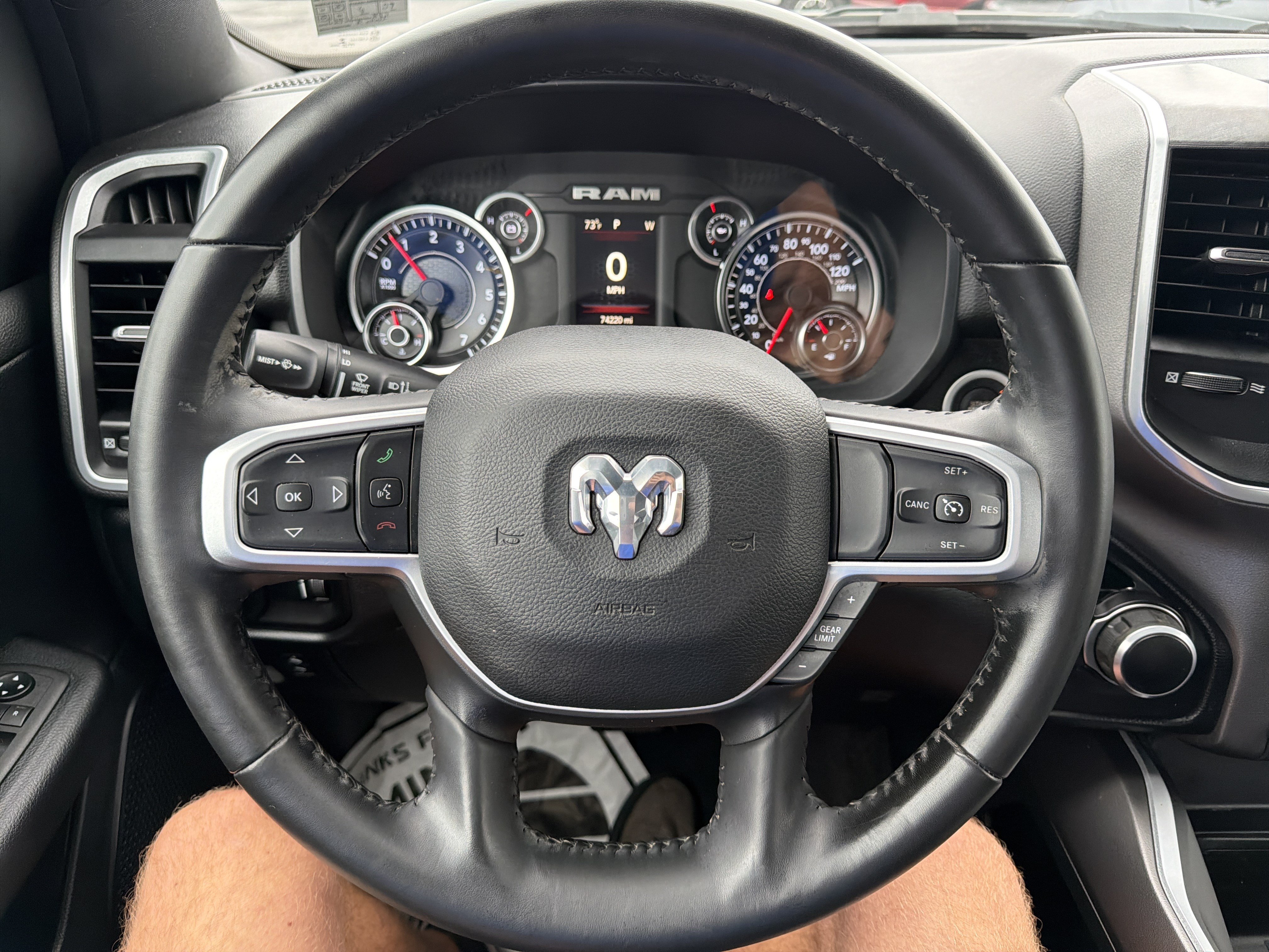 Used 2021 RAM 1500 Big Horn AWD/4WD image 17