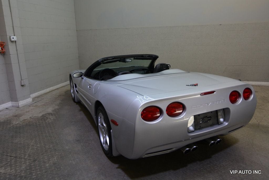 Used 2000 Chevrolet Corvette Convertible w/ Memory Pkg RWD image 8