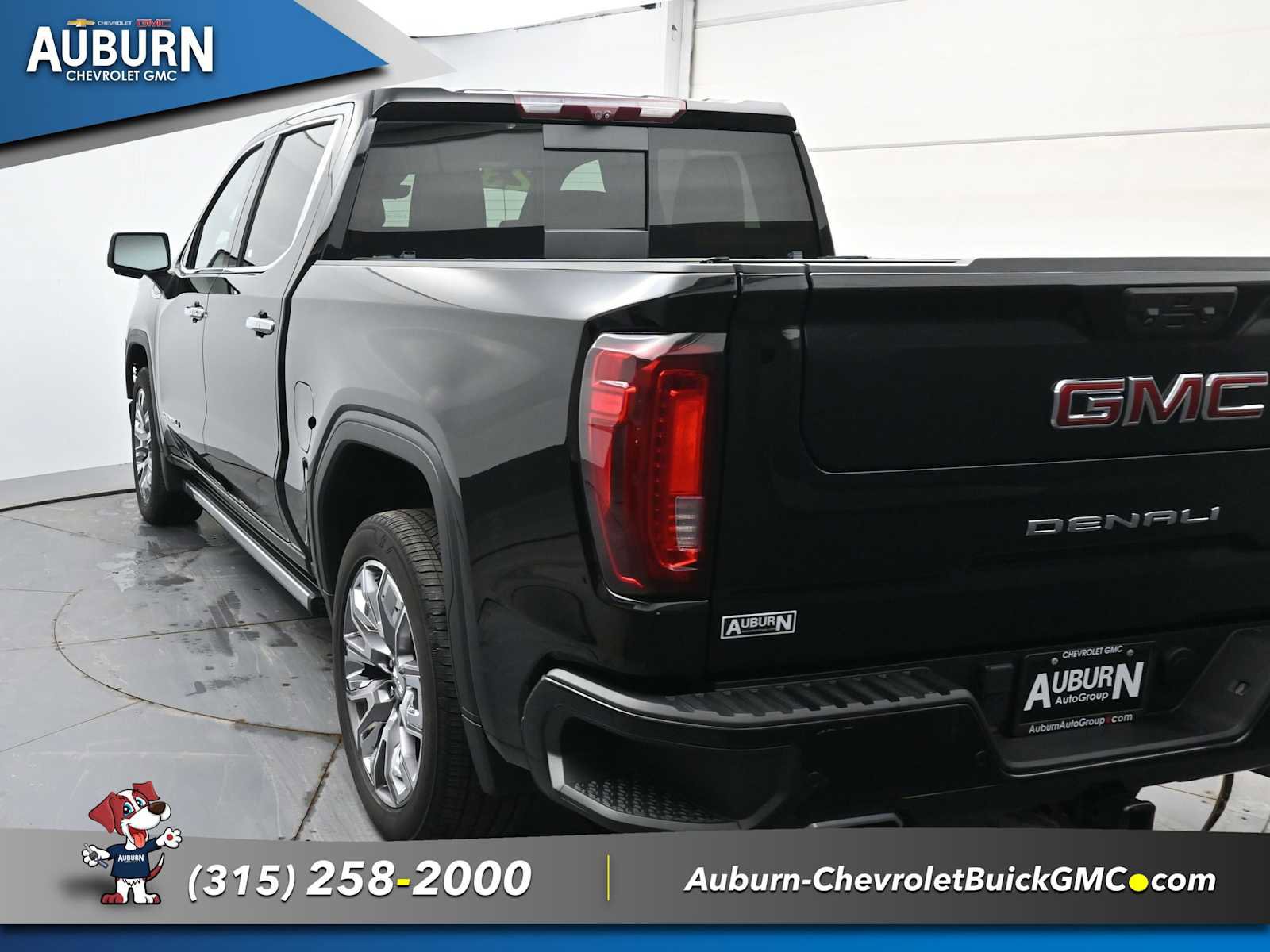 Used 2023 GMC Sierra 1500 Denali w/ Denali Reserve Package image 12
