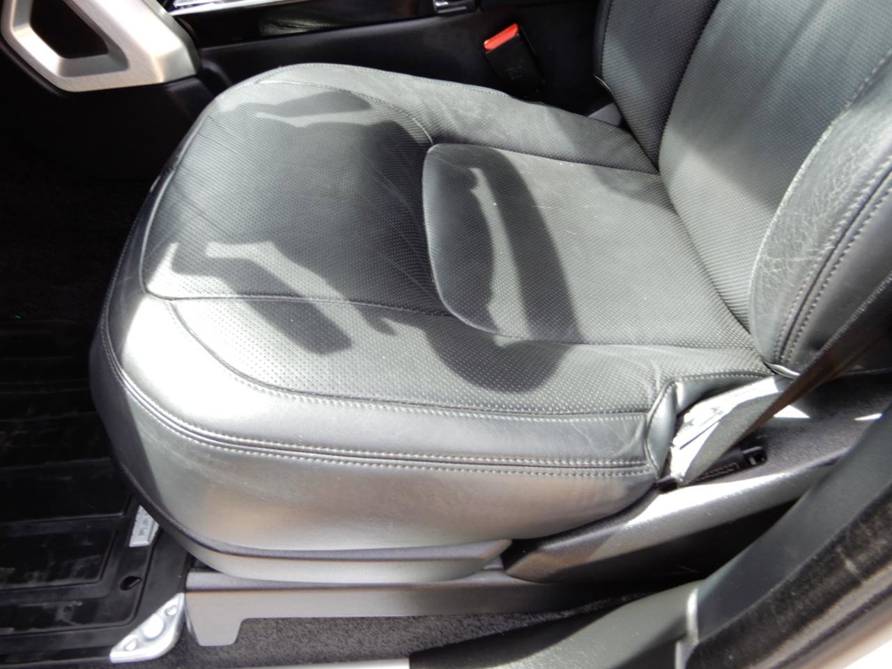 Used 2018 Land Rover Range Rover HSE AWD/4WD image 16