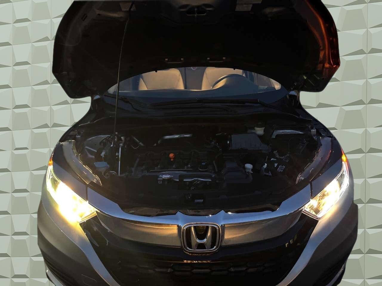 Used 2020 Honda HR-V LX image 28