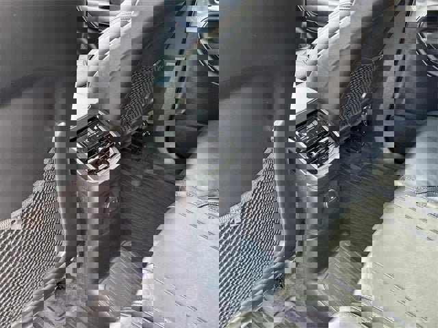 Used 2021 Volvo XC90 T8 Inscription w/ Advanced Package image 16