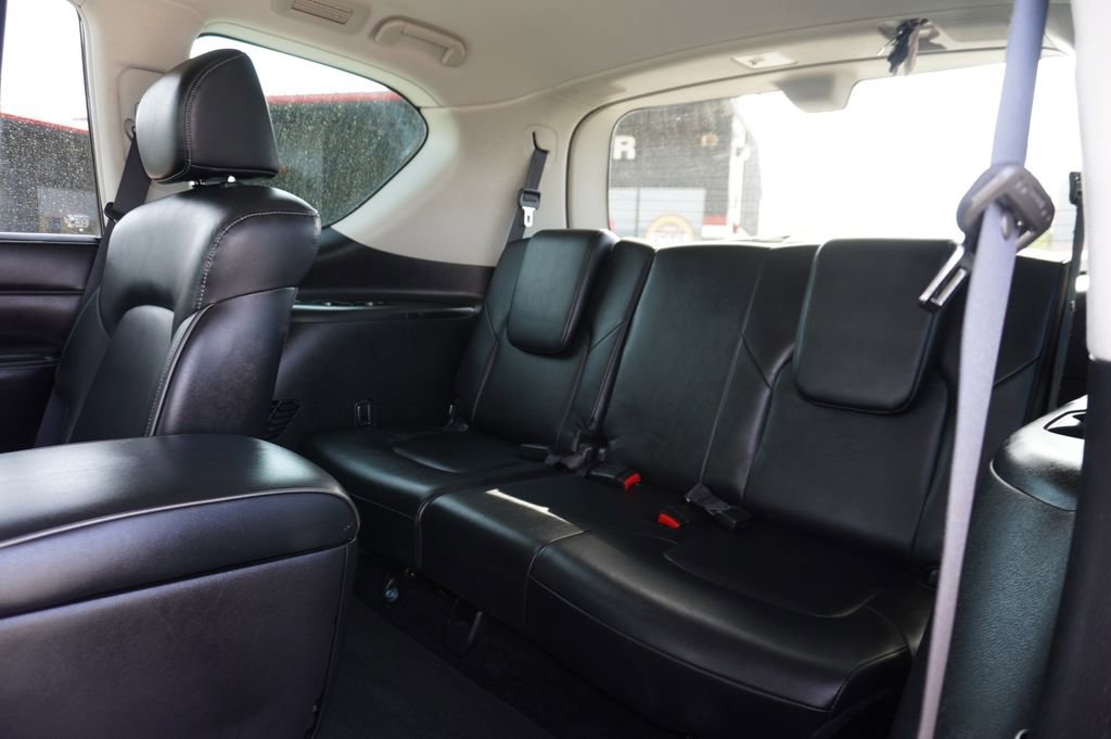 Used 2023 INFINITI QX80 Luxe w/ Cargo Package RWD image 30