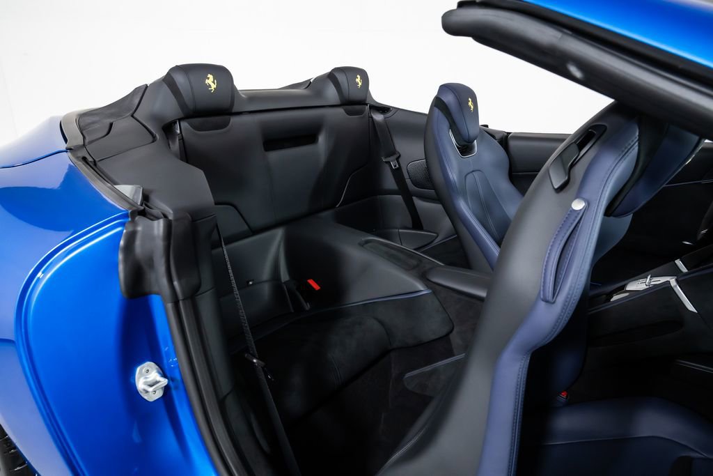 Used 2025 Ferrari Roma Spider RWD image 45