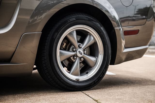 Used 2005 Ford Mustang GT Premium RWD image 44