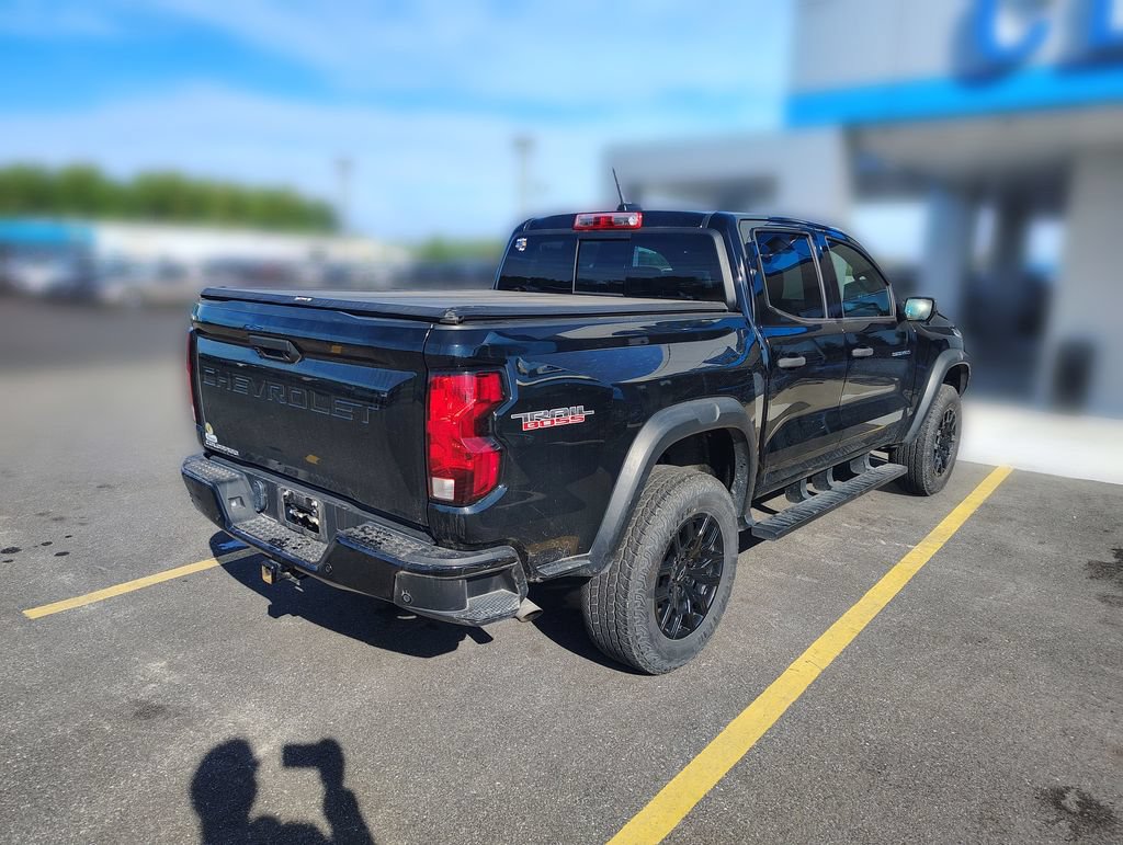Used 2024 Chevrolet Colorado Trail Boss w/ Advanced Trailering Package AWD/4WD image 8