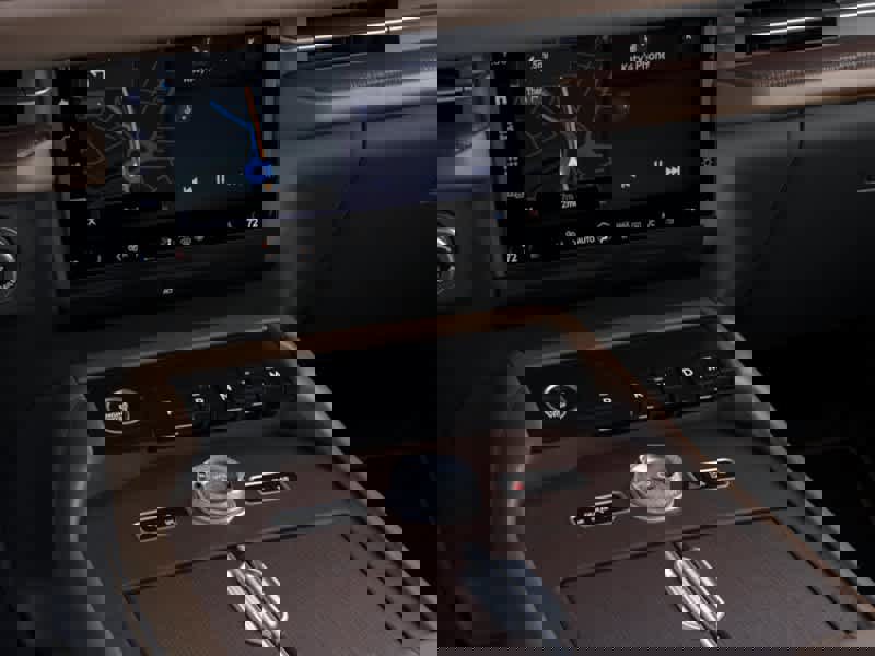 New 2026 Lincoln Navigator L Reserve AWD/4WD image 15