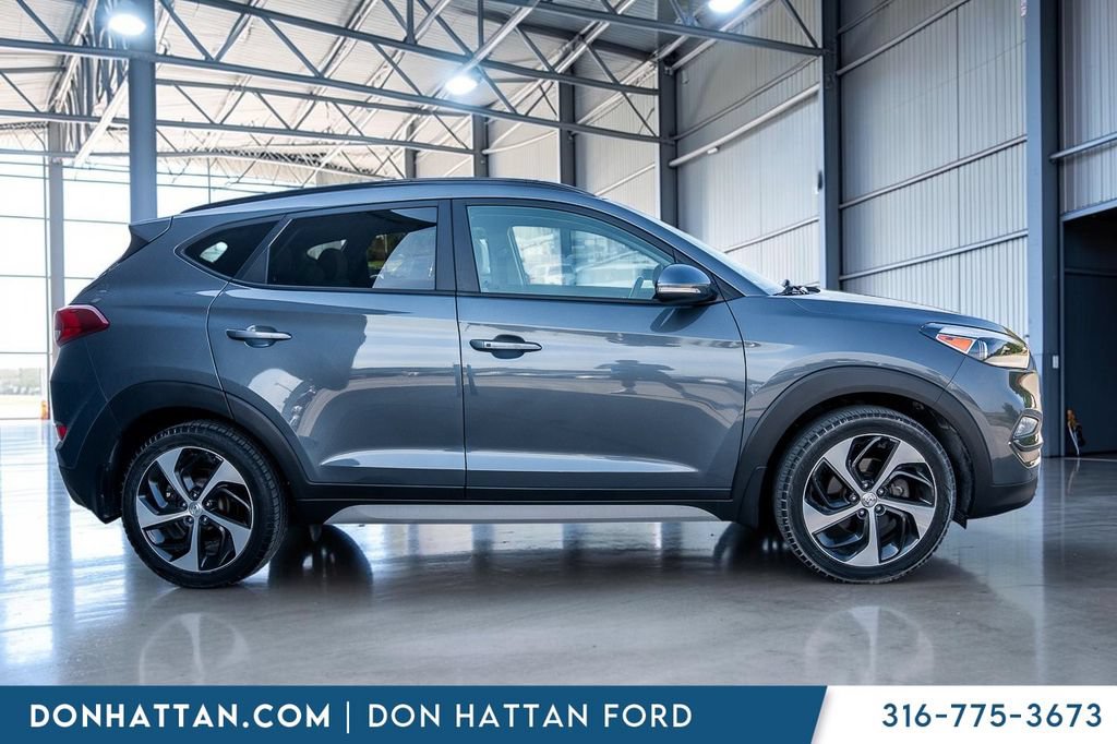 Used 2018 Hyundai Tucson Value w/ Cargo Package AWD/4WD image 34