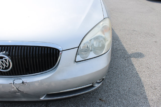 Used 2007 Buick Lucerne CXS w/ Driver Confidence Package FWD image 38