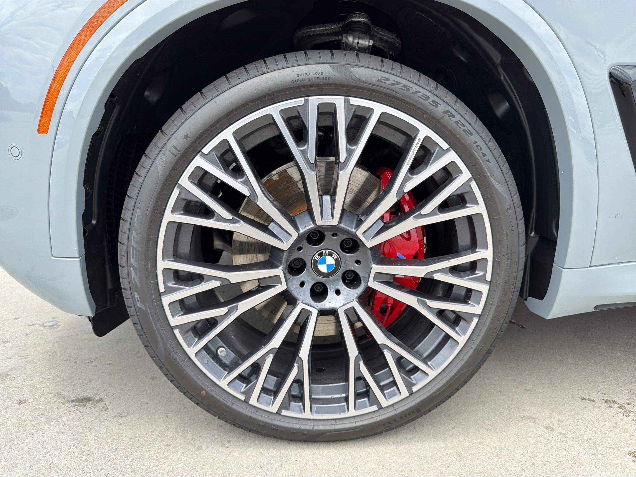 New 2026 BMW X5 xDrive40i w/ M Sport Package AWD/4WD image 12