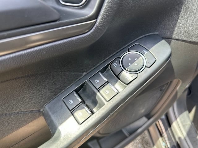 Used 2025 Ford Escape Active AWD/4WD image 12