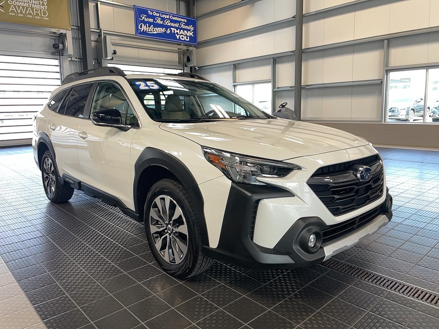 Used 2025 Subaru Outback Limited