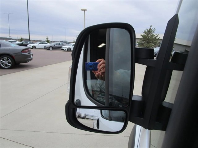 Used 2025 RAM ProMaster 2500 w/ Convenience Group image 38