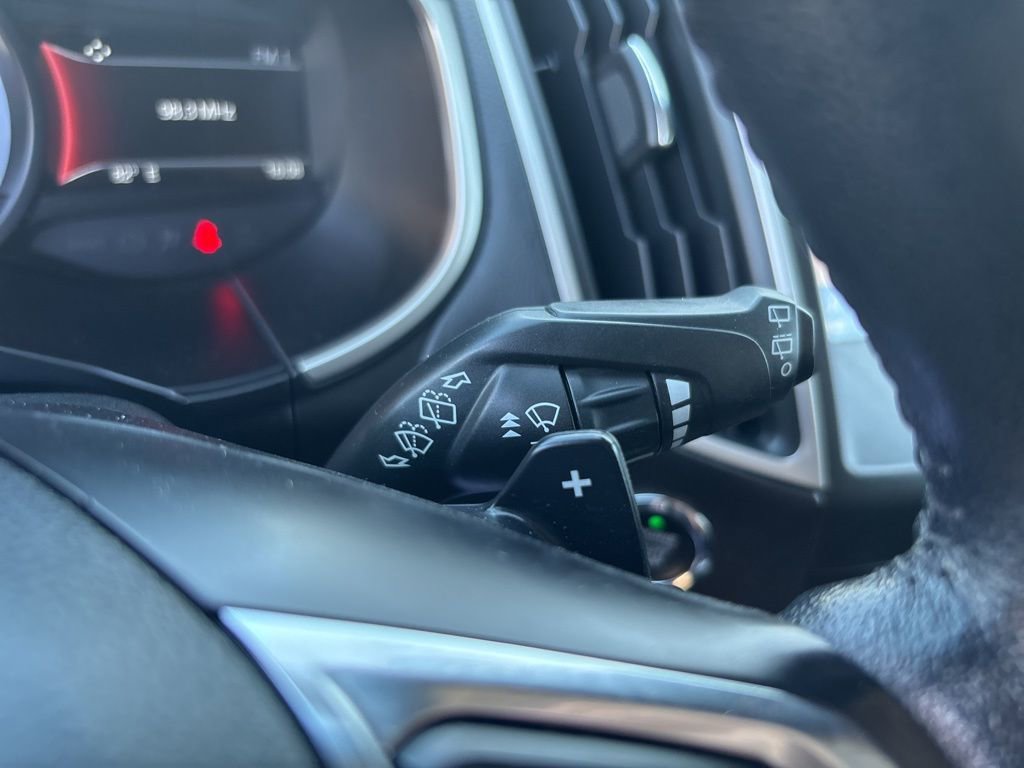 Used 2020 Ford Edge SEL image 19