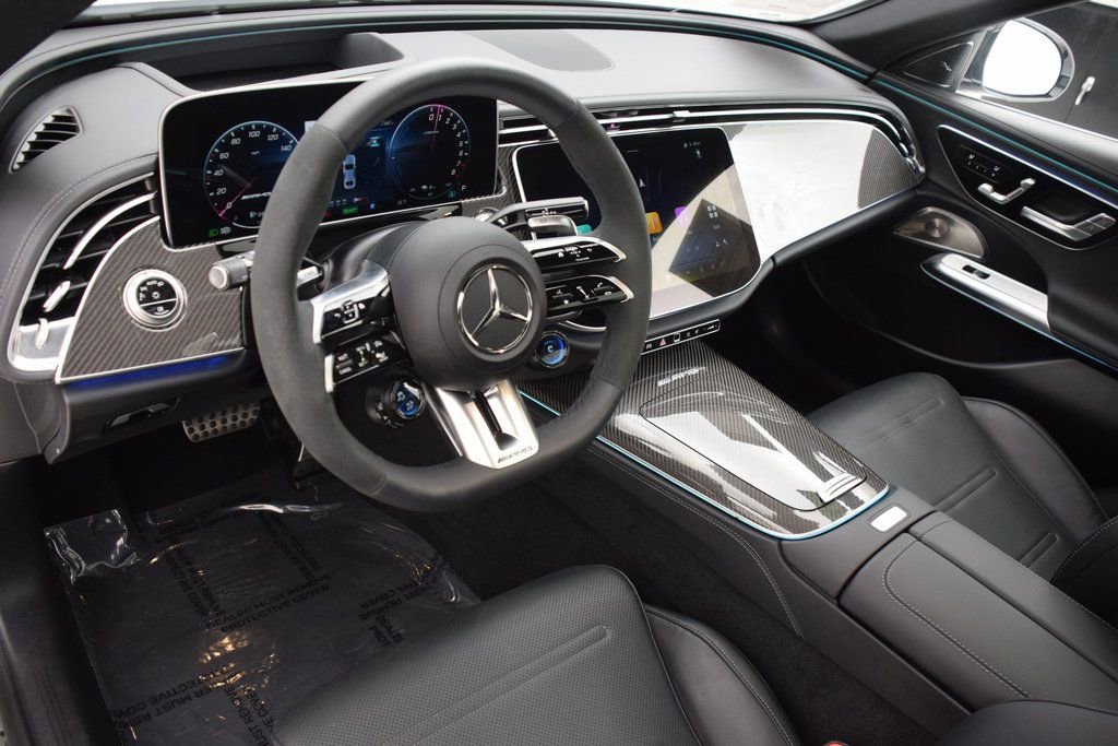 Used 2025 Mercedes-Benz E 53 AMG e 4MATIC Sedan image 20