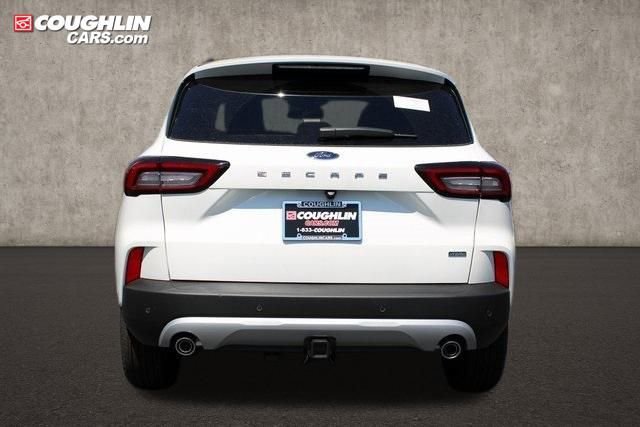 New 2024 Ford Escape SE w/ PHEV Premium Package image 8