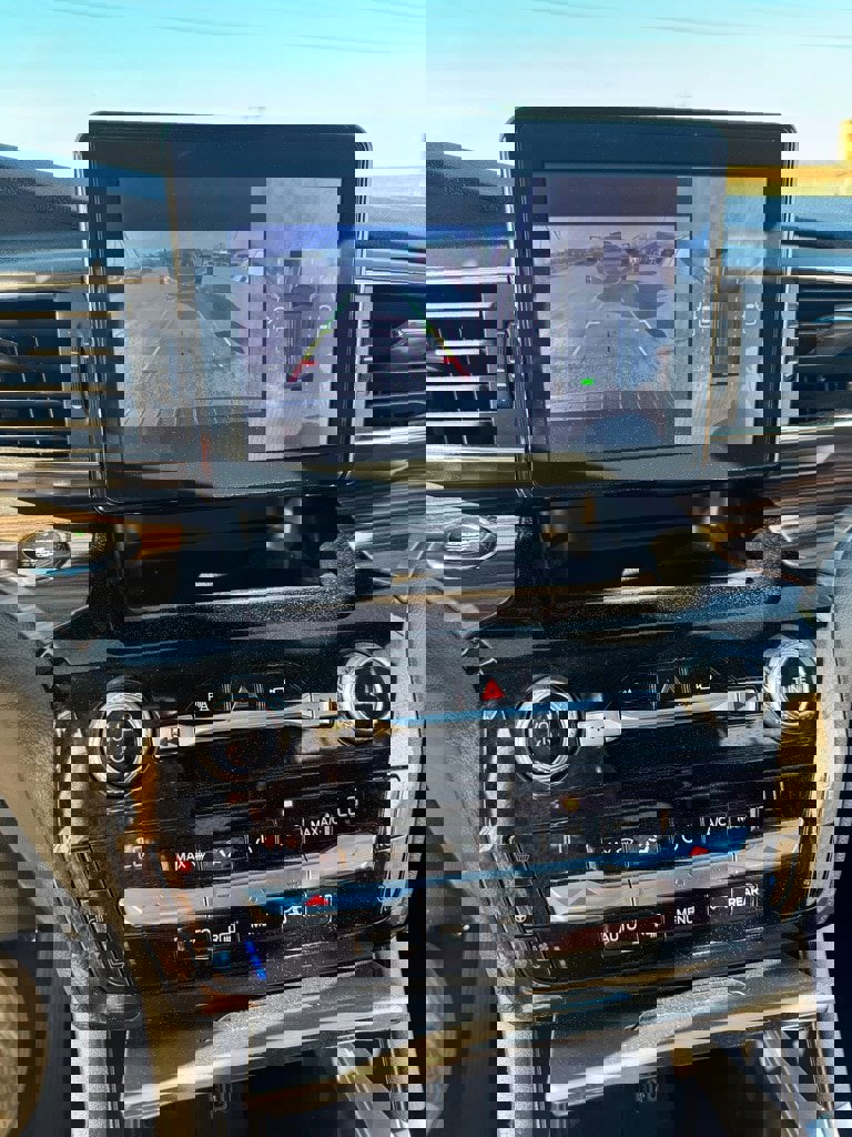 Used 2021 Ford Explorer Limited w/ Equipment Group 301A image 41