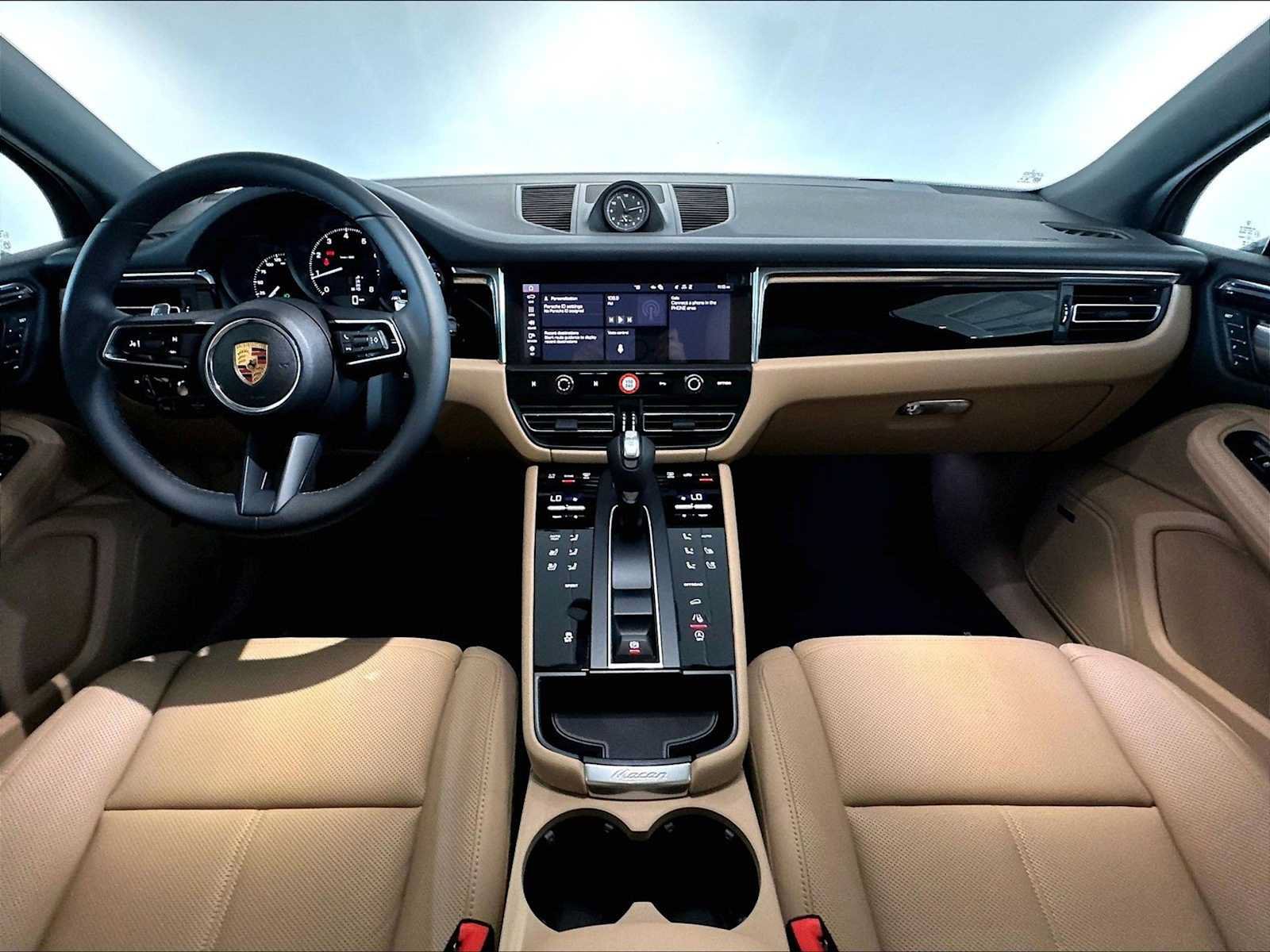 New 2026 Porsche Macan AWD/4WD image 14