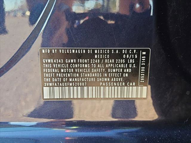 Used 2015 Volkswagen Golf TDI S image 25