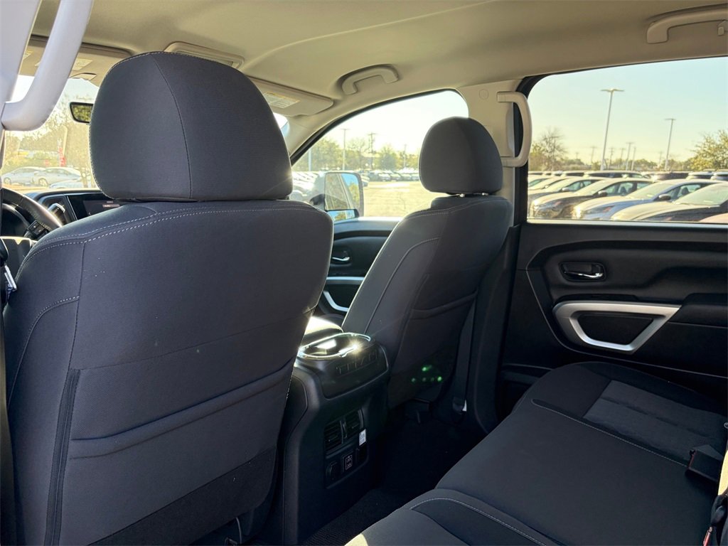 Certified 2024 Nissan Titan SV w/ SV Convenience Package image 22