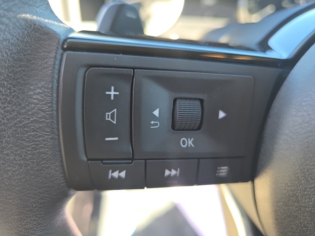 Used 2023 Nissan Rogue SV FWD image 22