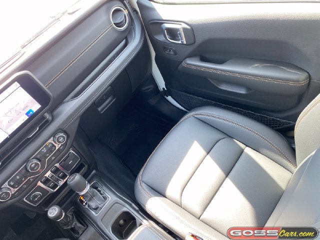 New 2026 Jeep Gladiator Sport AWD/4WD image 15