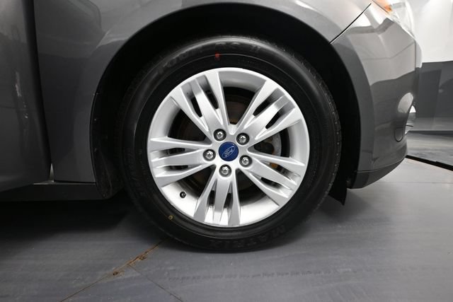 Used 2012 Ford Focus SEL FWD image 14