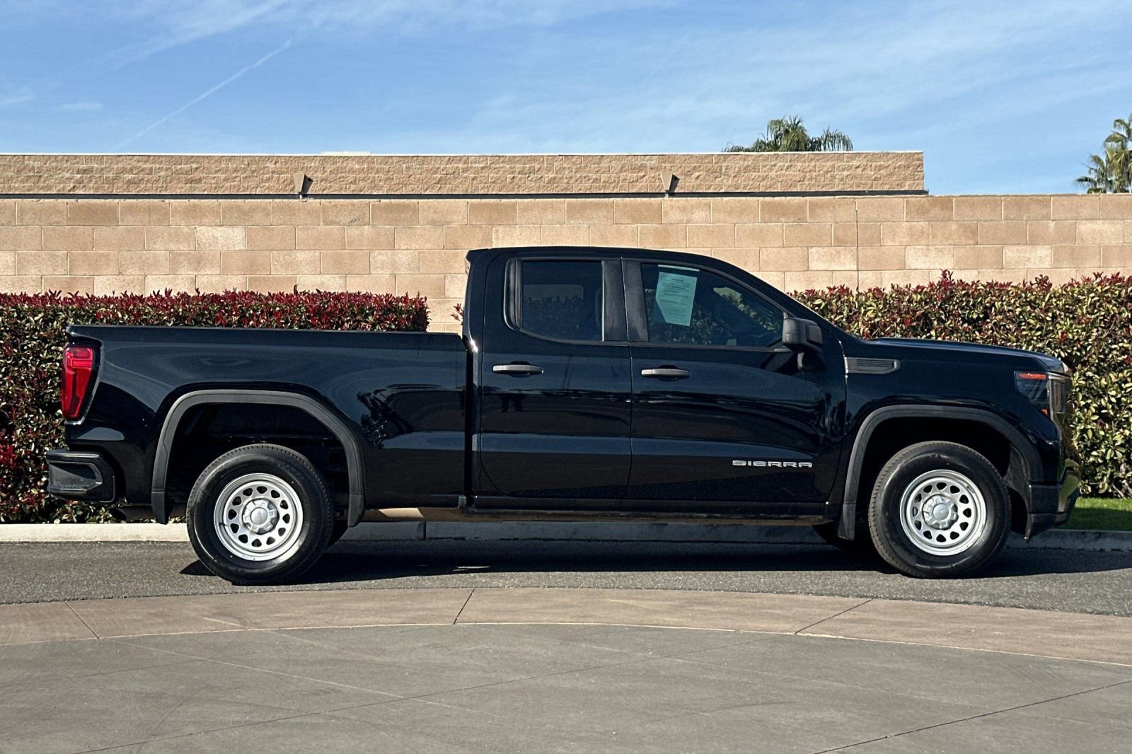 Certified 2023 GMC Sierra 1500 Pro image 3