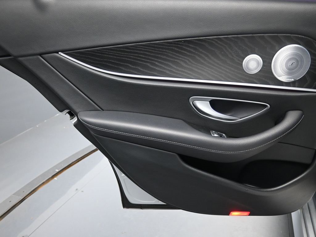 Used 2020 Mercedes-Benz E 350 Sedan w/ Premium Package image 22