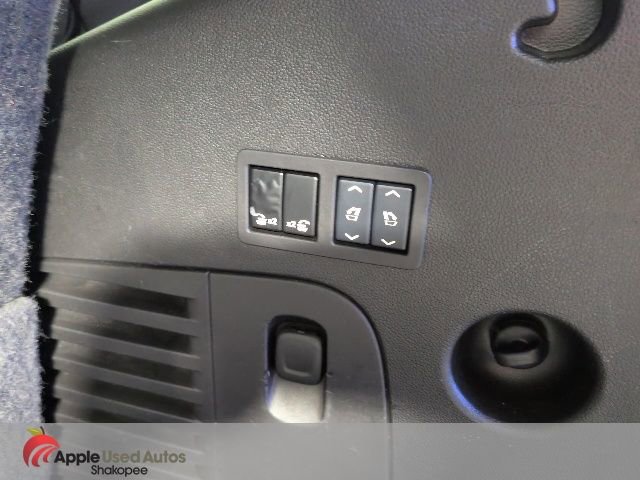 Used 2015 Cadillac Escalade Luxury image 10