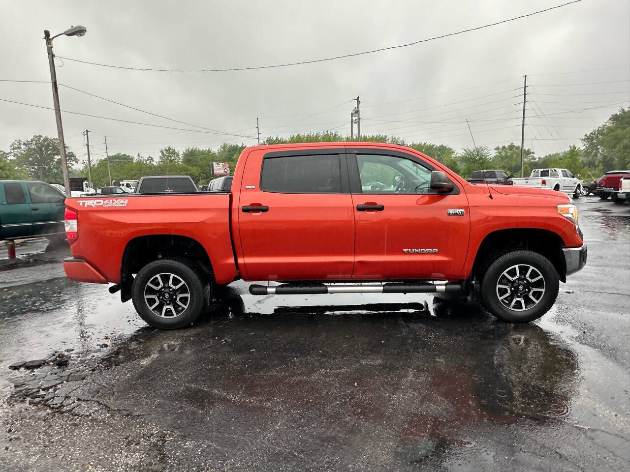 Used 2016 Toyota Tundra SR5 image 7