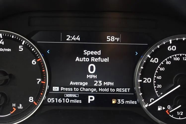 Used 2024 Mitsubishi Outlander FWD image 28