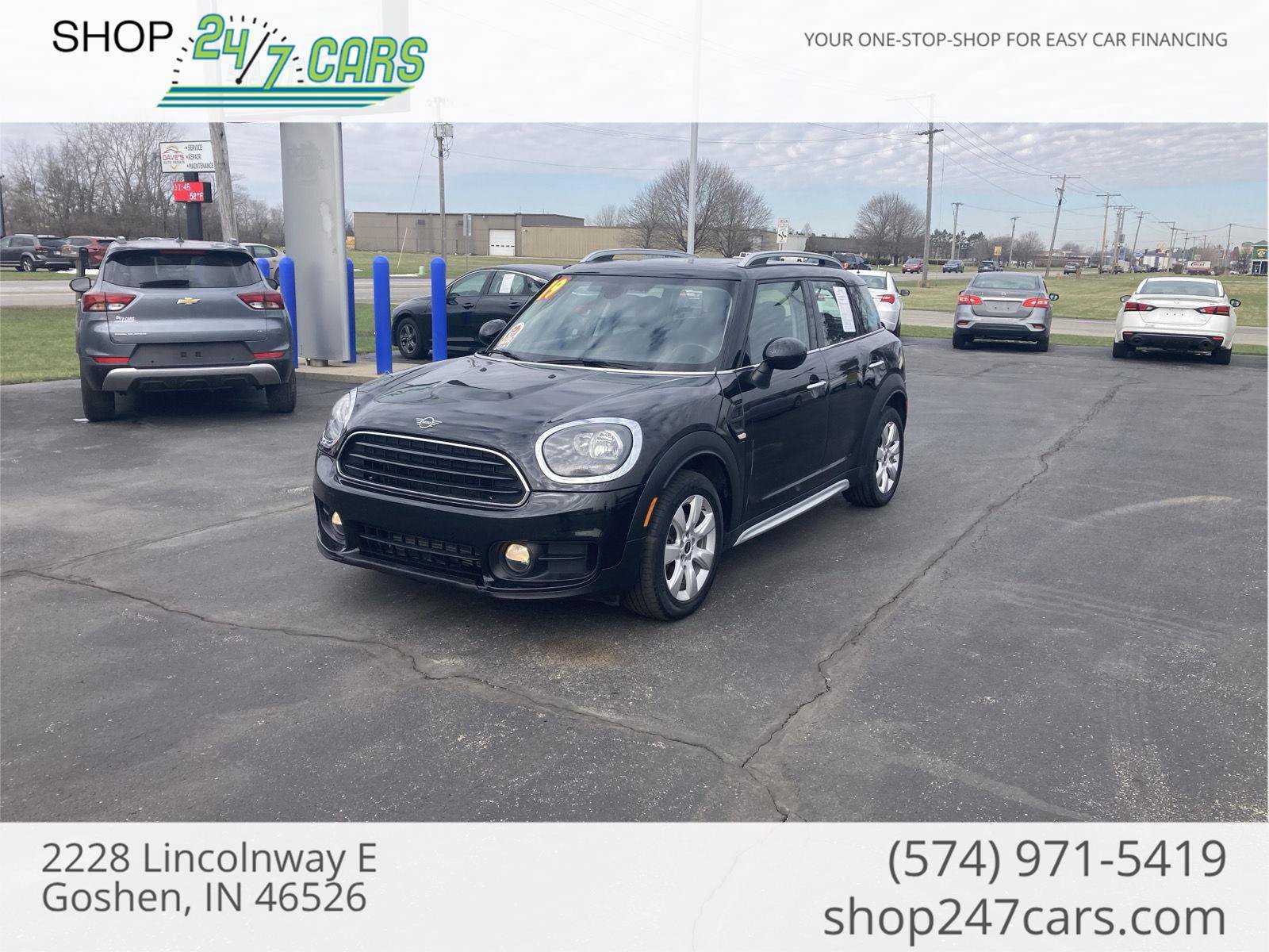 Used 2019 MINI Cooper Countryman FWD image 1