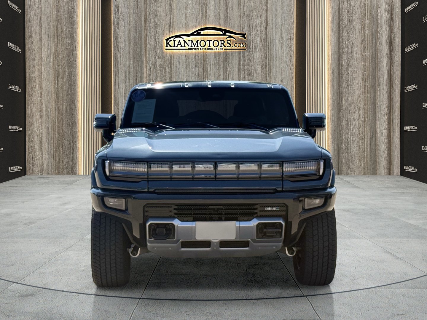 Used 2026 GMC Hummer EV SUV AWD/4WD image 4