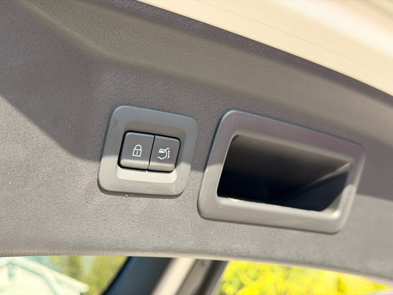 Used 2024 MAZDA CX-90 Plug-In Hybrid w/ Preferred image 24