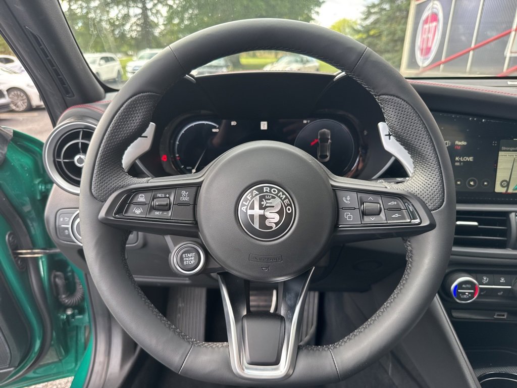 New 2025 Alfa Romeo Giulia AWD w/ Driving Assist Package image 16