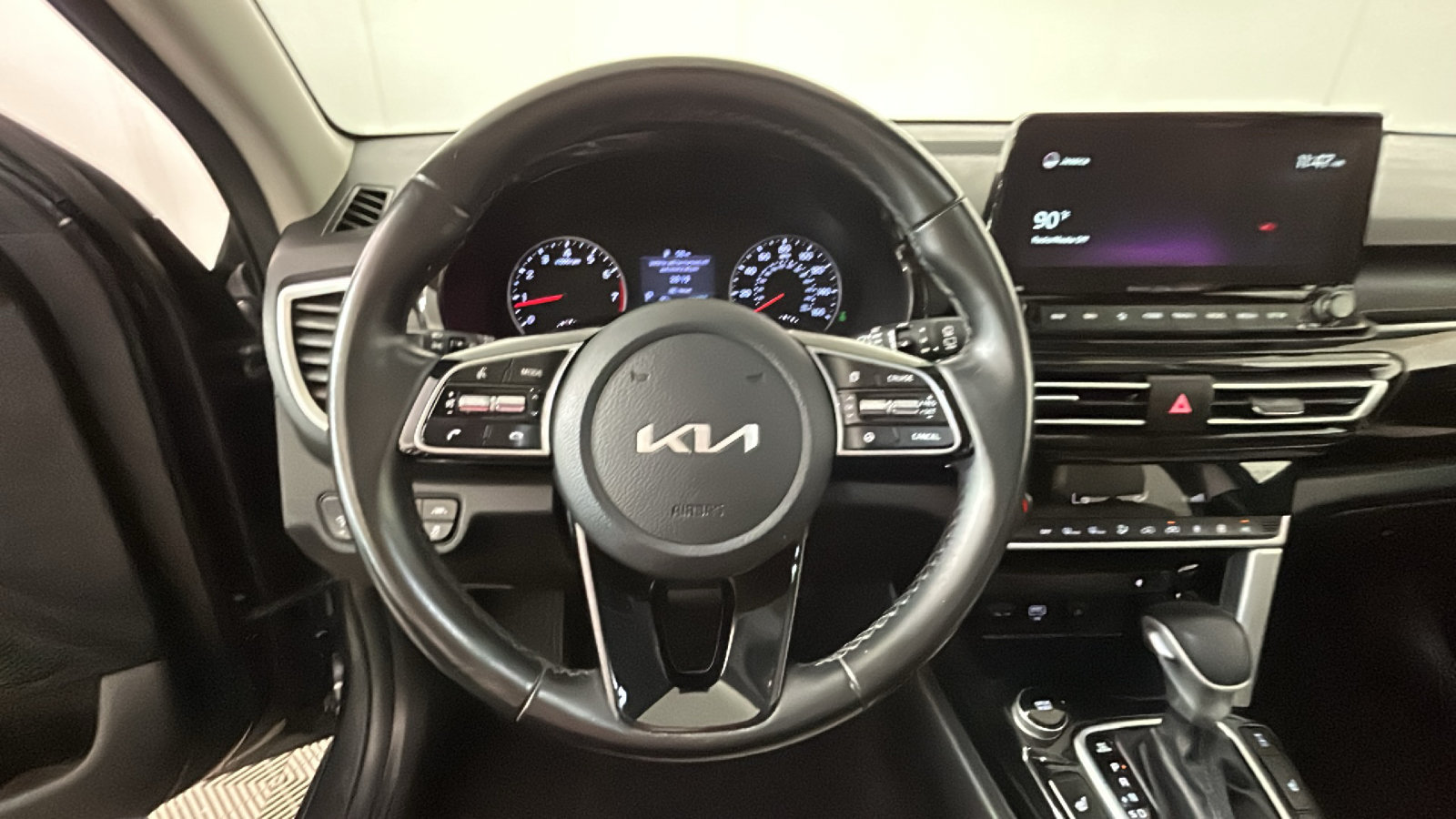 Used 2022 Kia Seltos EX AWD/4WD image 16