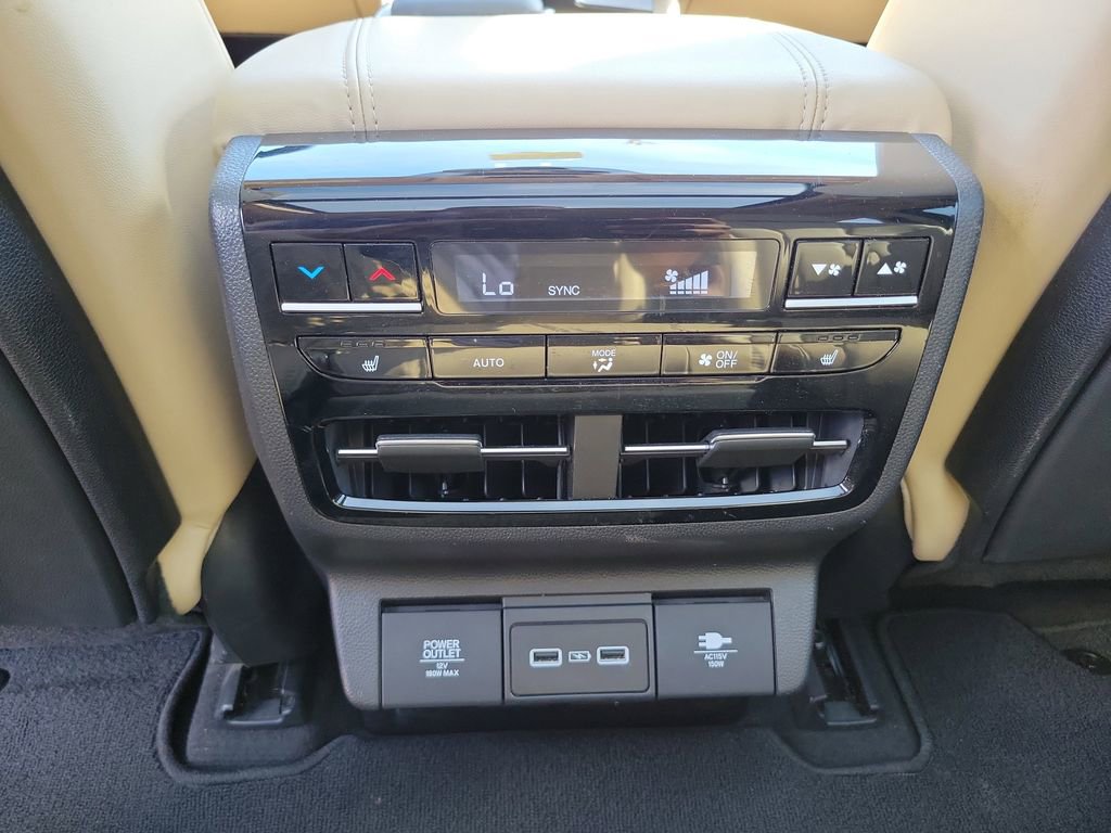 Used 2023 Acura MDX SH-AWD w/ Advance Package image 12