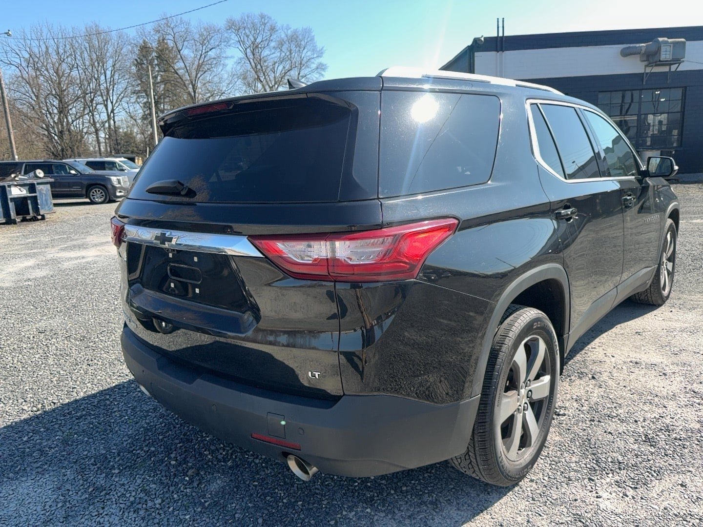 Used 2018 Chevrolet Traverse LT w/ LPO, Black Accent Package AWD/4WD image 4