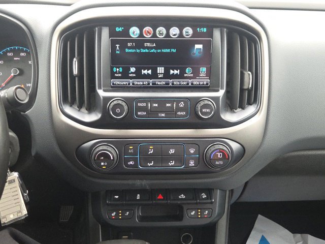 Used 2018 Chevrolet Colorado Z71 AWD/4WD image 24