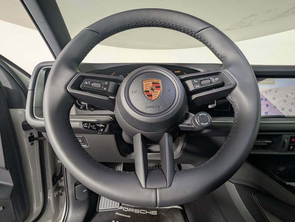 New 2026 Porsche Cayenne image 37