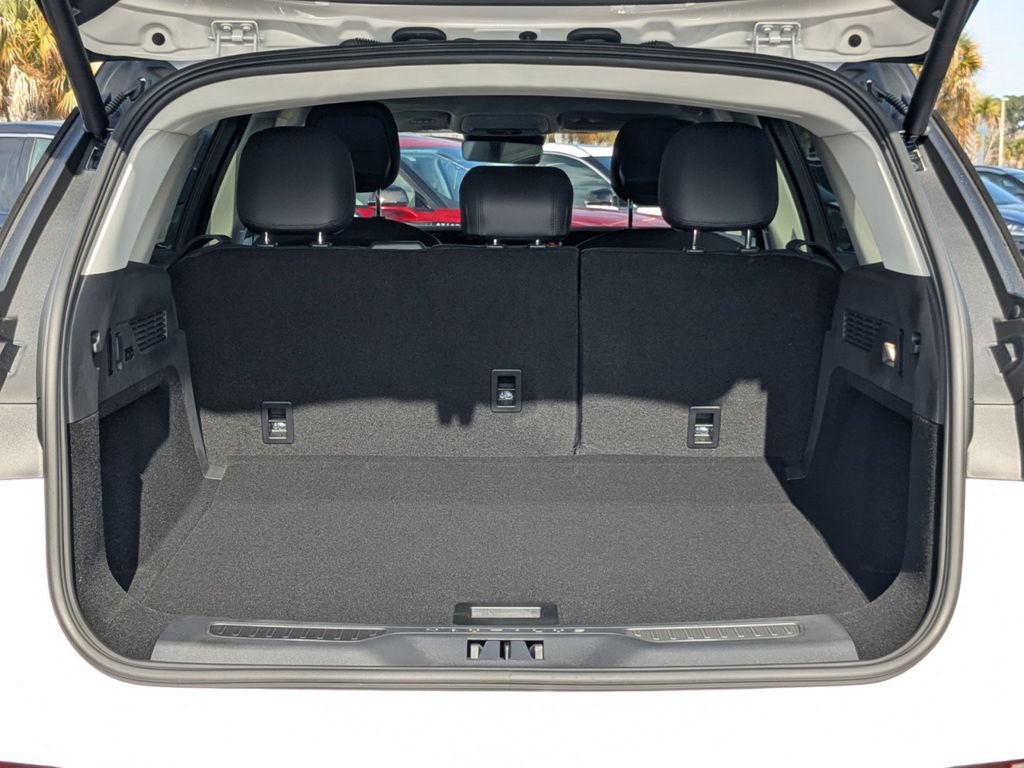 New 2026 Lincoln Nautilus Reserve AWD/4WD image 13