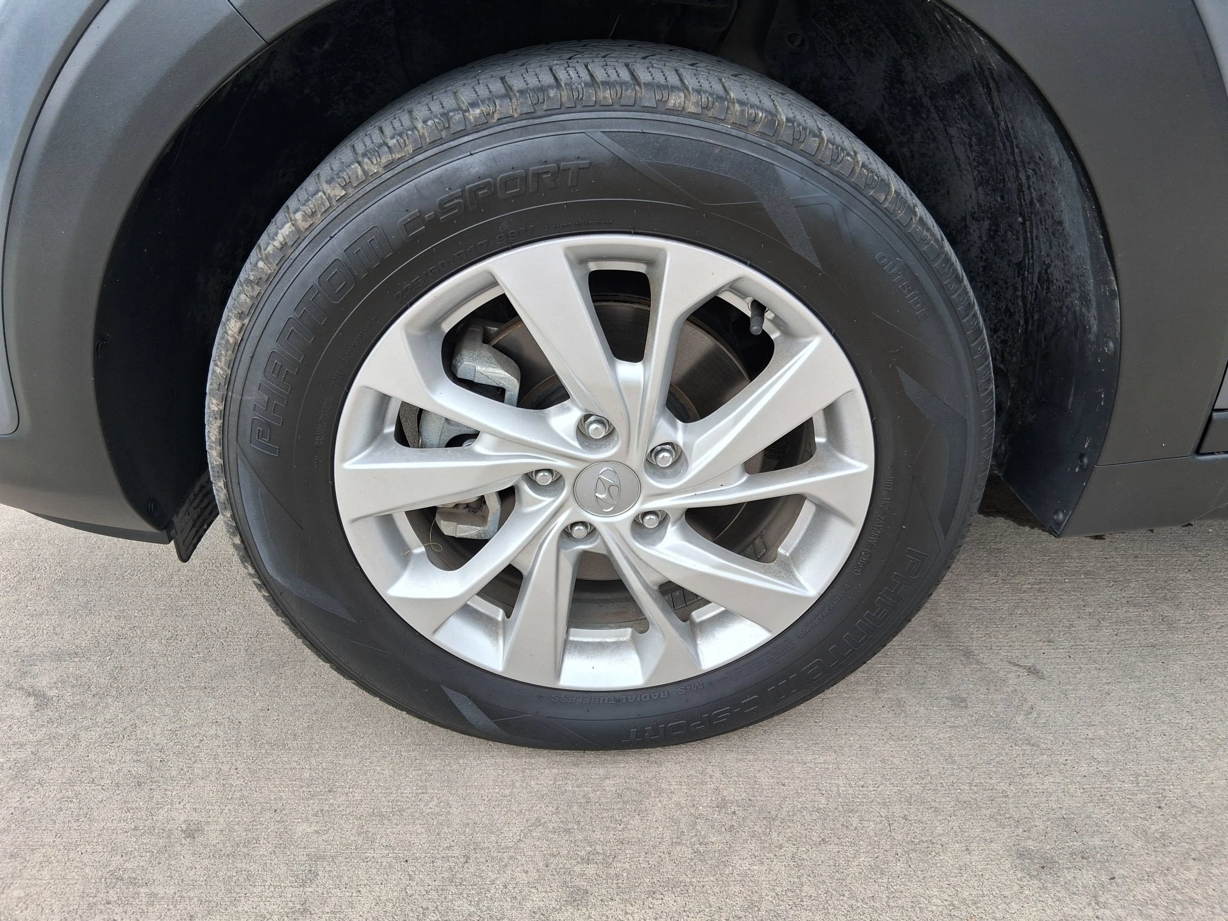 Used 2021 Hyundai Tucson SE FWD image 16