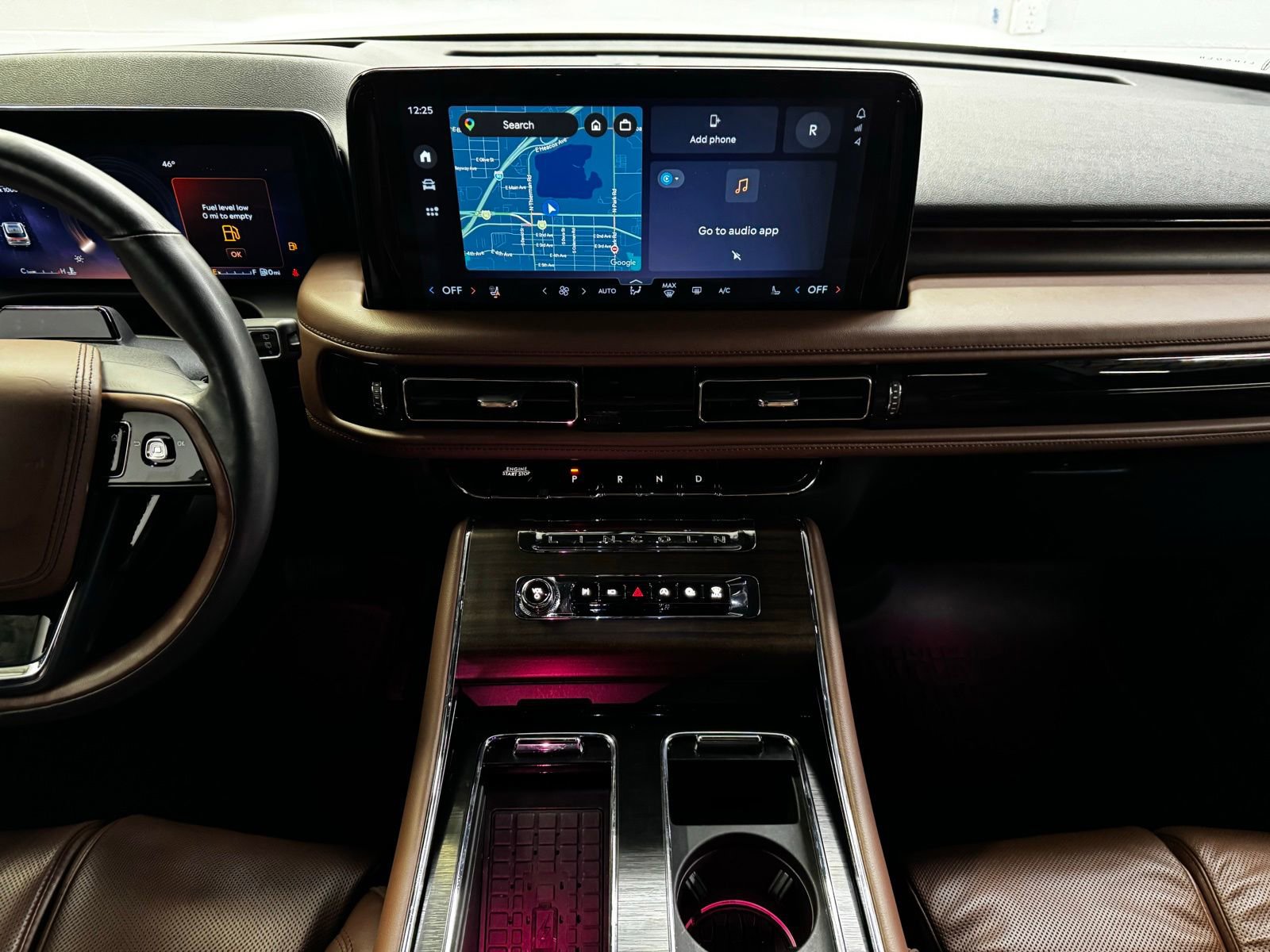 Used 2025 Lincoln Aviator Reserve w/ Equipment Group 201A image 16