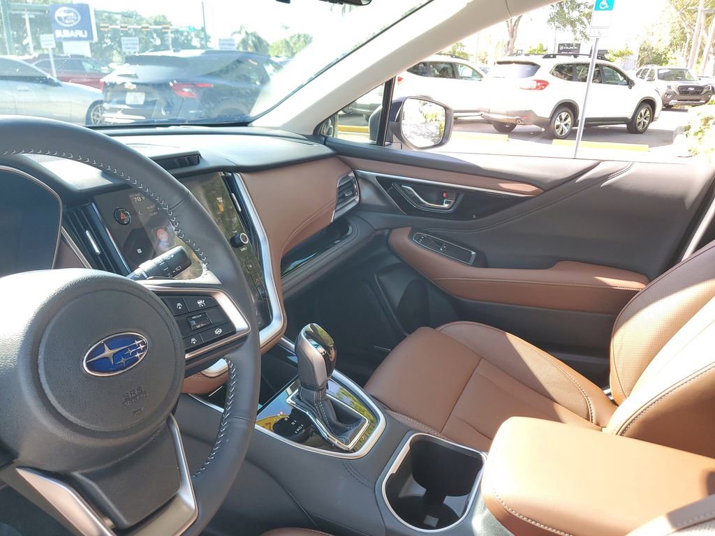 Used 2024 Subaru Outback Touring AWD/4WD image 23